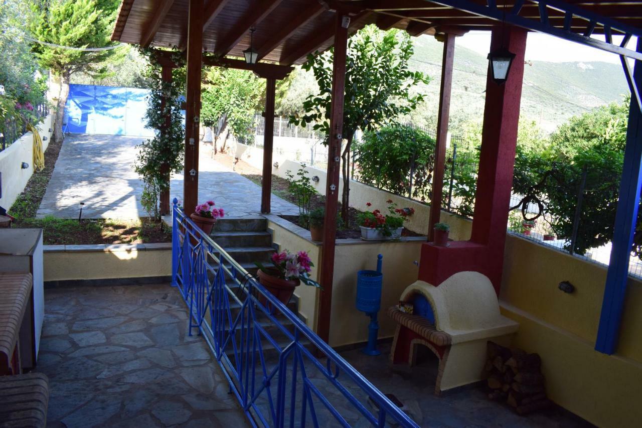 Dimitris Constantinou Villa Sourpi Exterior photo