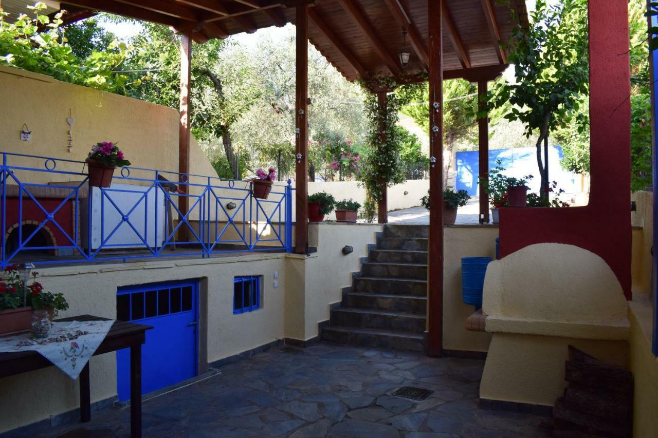 Dimitris Constantinou Villa Sourpi Exterior photo